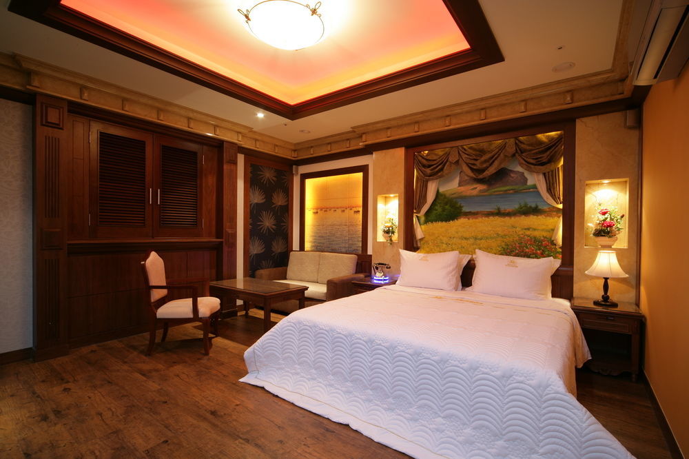 Windsor Hotel 2*